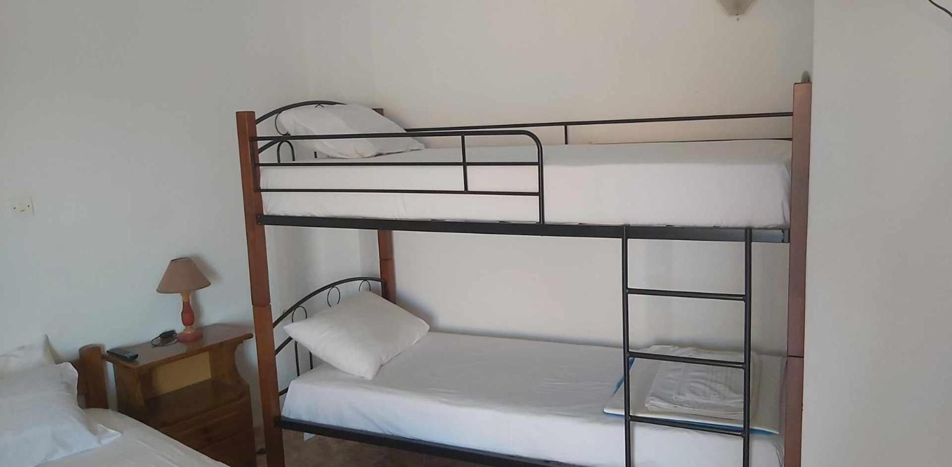 Kostas Studios Apartments - Ενοικιαζόμενα Δωμάτια Με Κουζινάκι มิรินา ภายนอก รูปภาพ